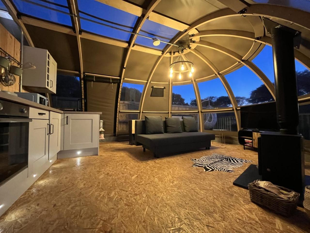 Sunrise Dome Tent Тенби Стая снимка